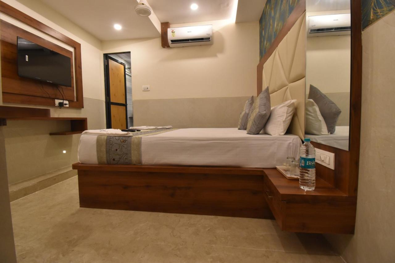 Hotel Dream Palace Residency - Near To Us Embassy Bkc Mumbai Exterior foto