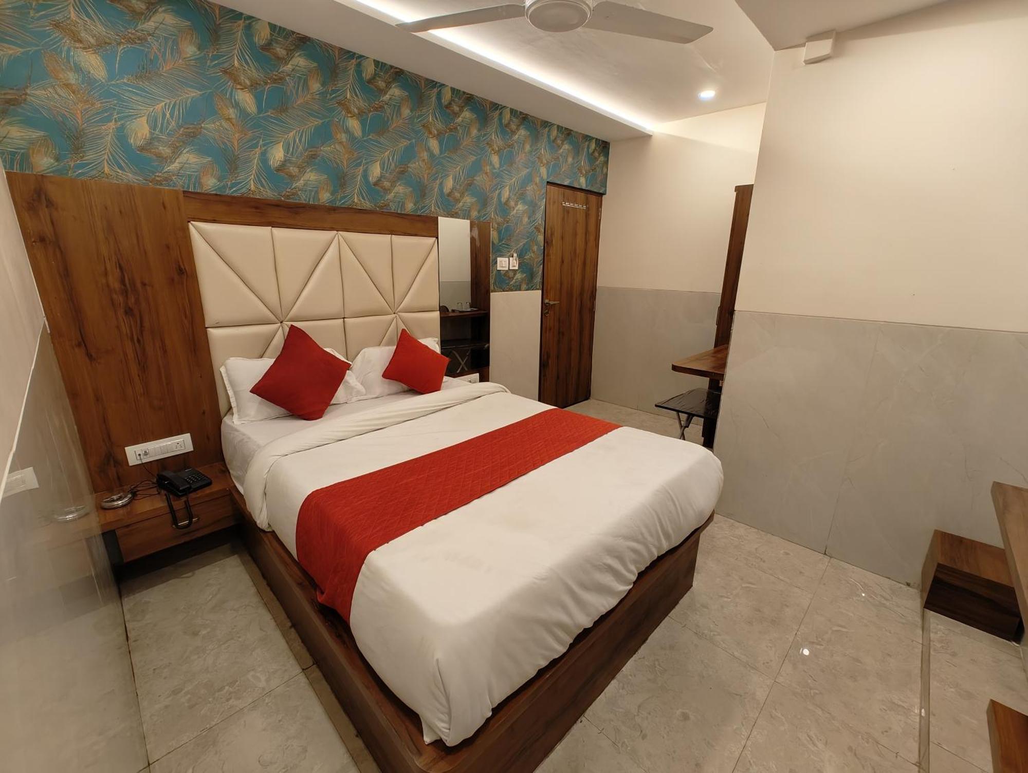 Hotel Dream Palace Residency - Near To Us Embassy Bkc Mumbai Exterior foto