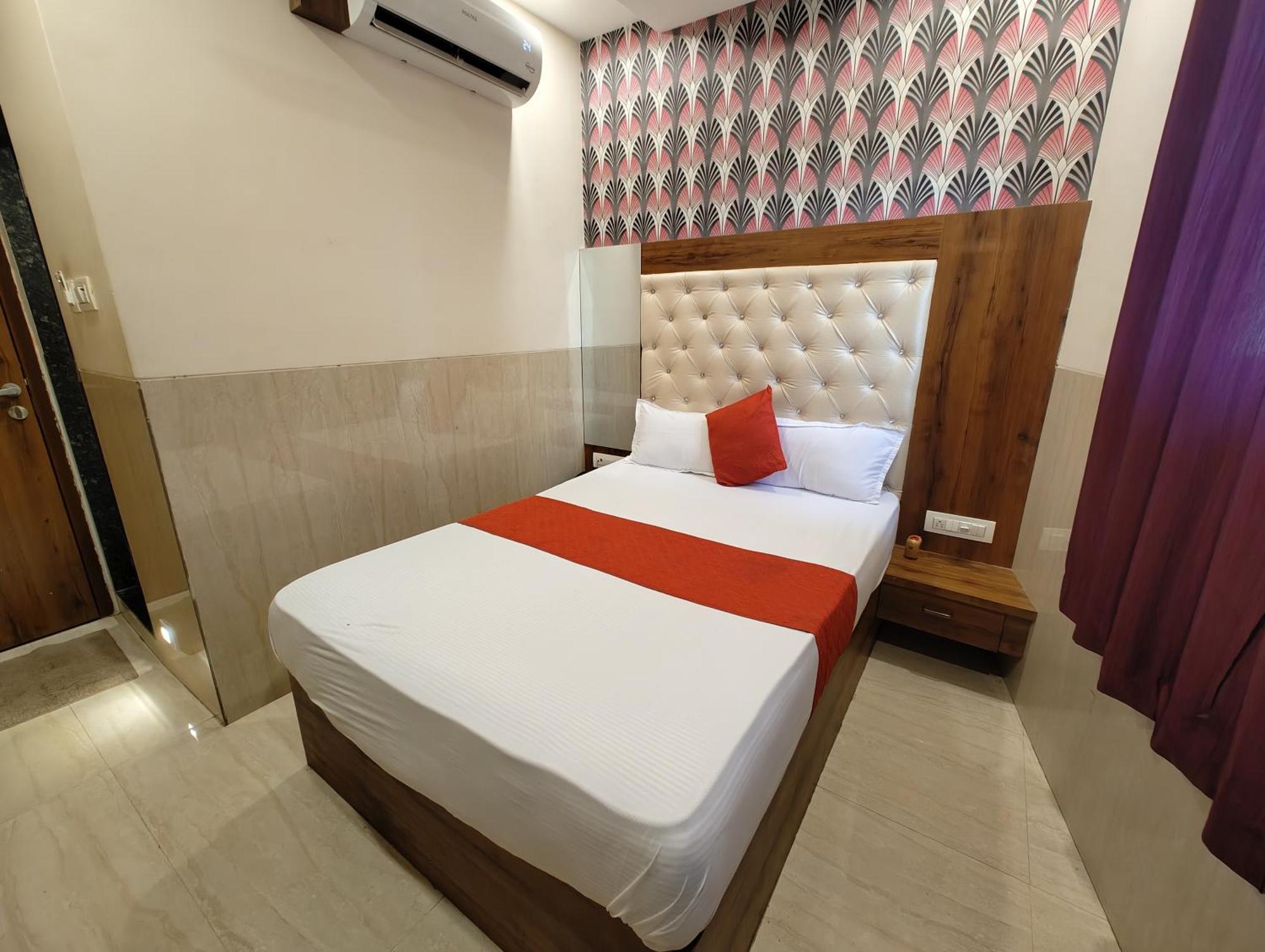 Hotel Dream Palace Residency - Near To Us Embassy Bkc Mumbai Exterior foto