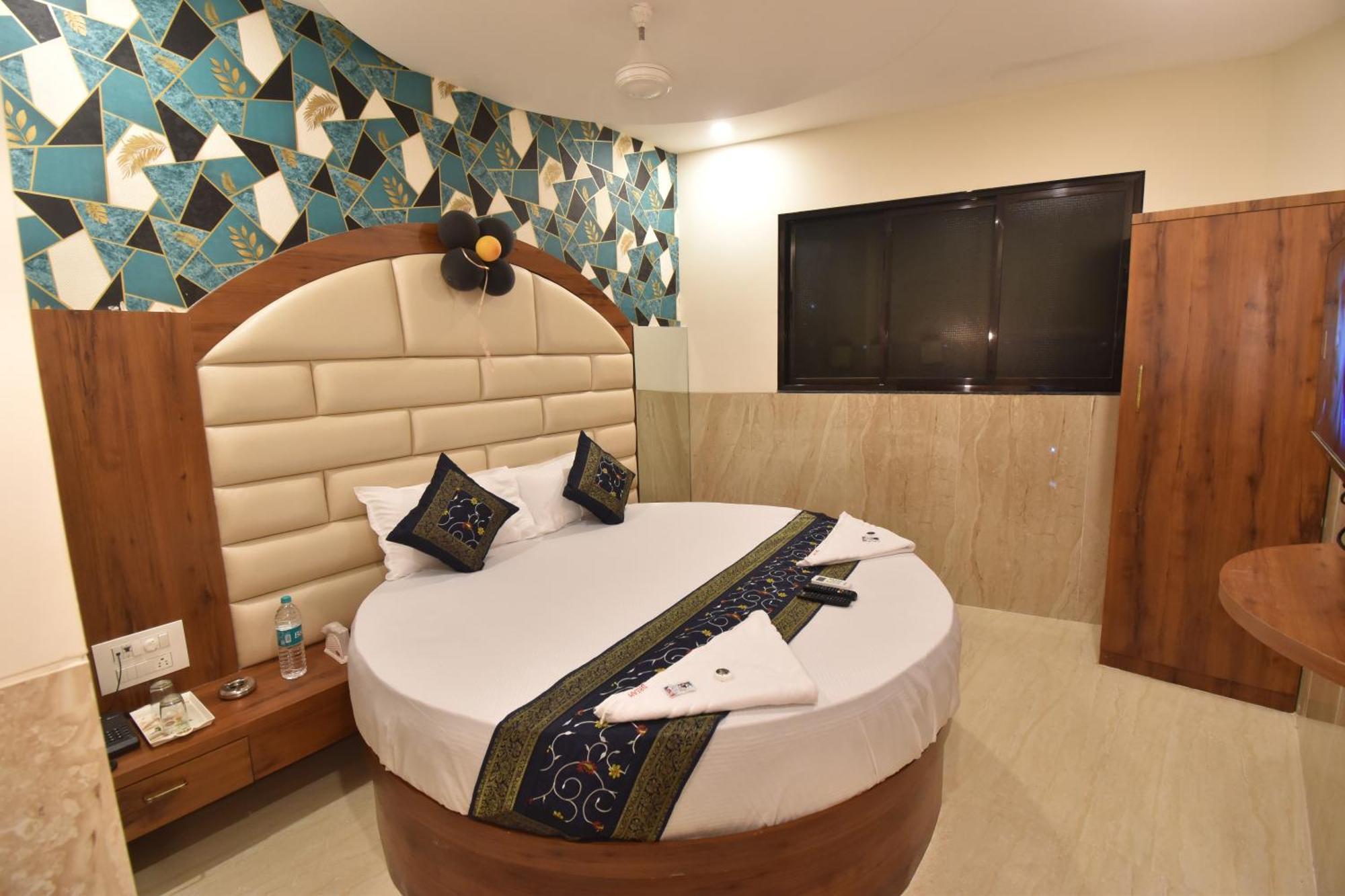 Hotel Dream Palace Residency - Near To Us Embassy Bkc Mumbai Exterior foto